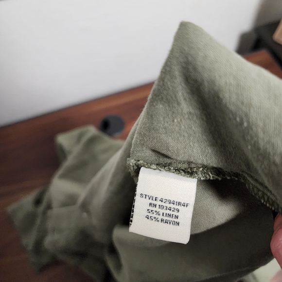 Caffé Marrakesh Sage Green Linen Square Neck Button Down Lagenlook Blouse - Picture 5 of 8
